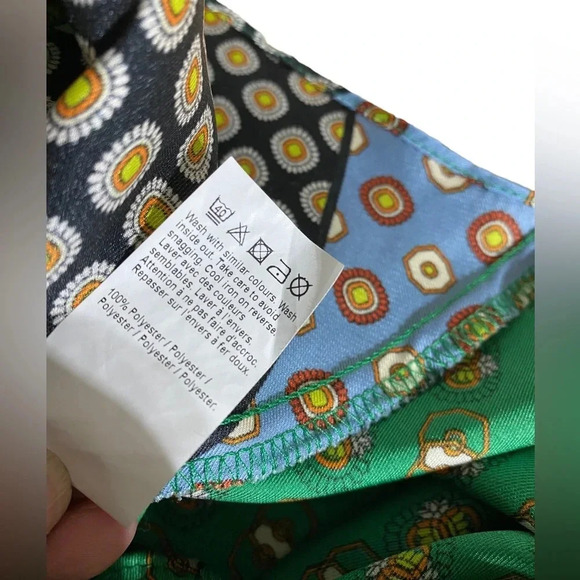 River Island Green Pattern Faux Wrap Top - Picture 7 of 9